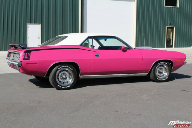 Plymouth Barracuda 1970 image number 11