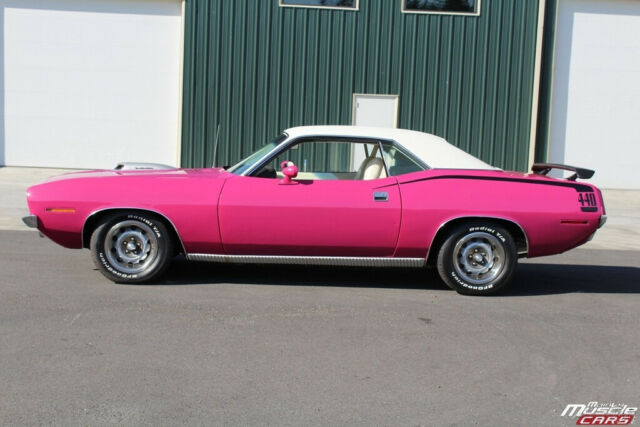 Plymouth Barracuda 1970 image number 15