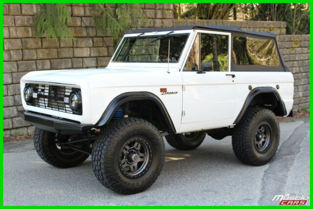 Ford Bronco 1966 image number 0