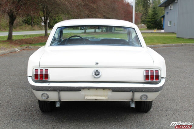 Ford Mustang 1965 image number 19