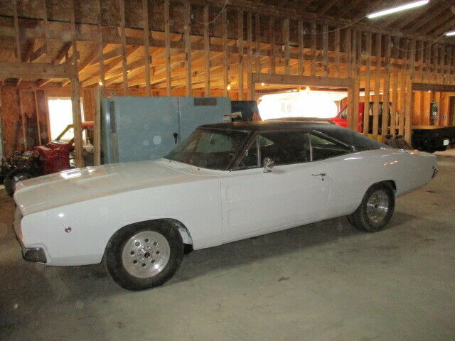 Dodge Charger 1968 image number 0