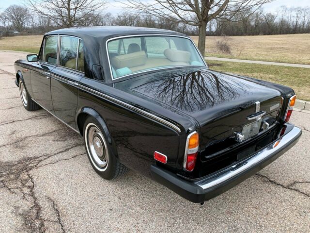 Rolls-Royce Silver Shadow 1979 image number 32