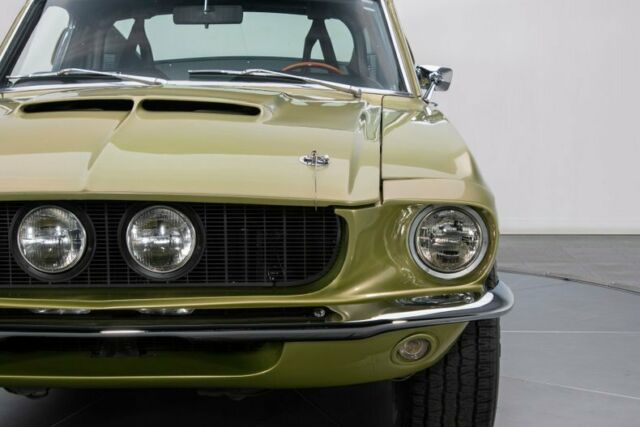 Ford Mustang 1967 image number 14