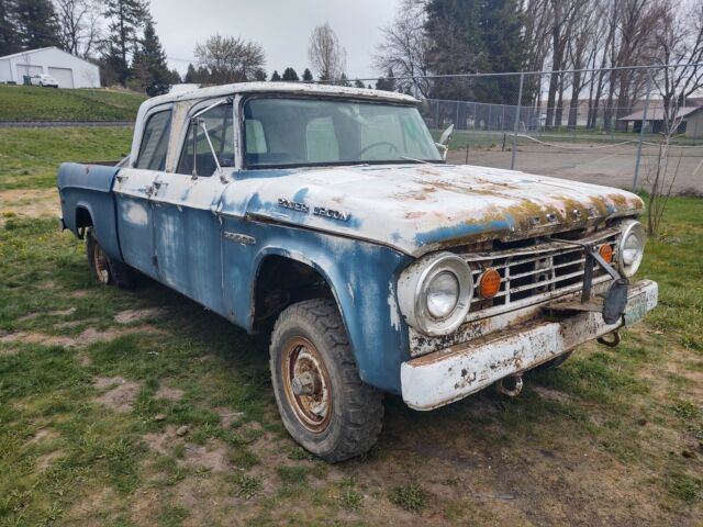 Dodge Sweptline Power Wagon 1967 image number 1