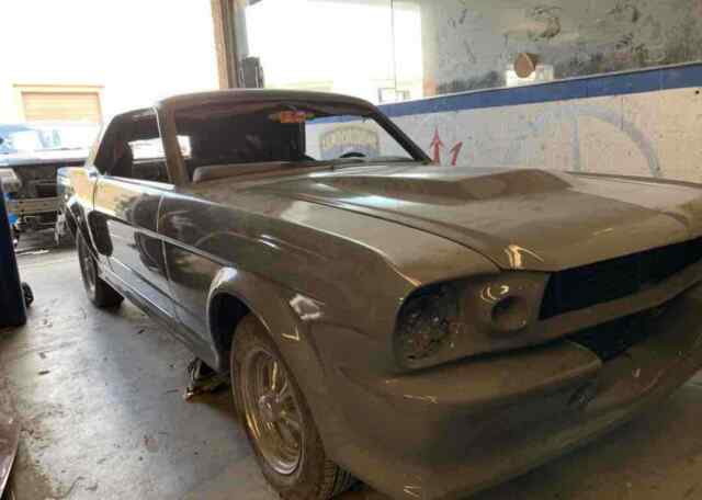 Ford Mustang 1966 image number 22