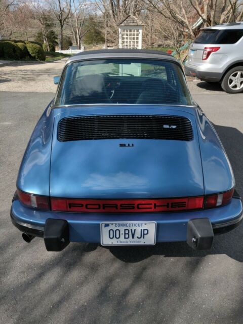 Porsche 911 1974 image number 23