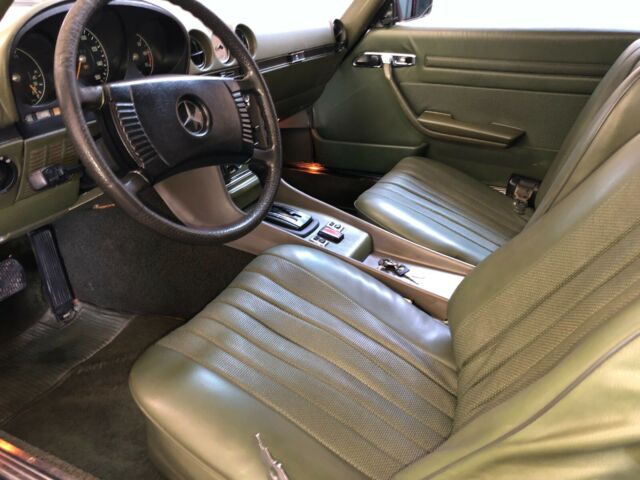 Mercedes-Benz SL-Class 1973 image number 12