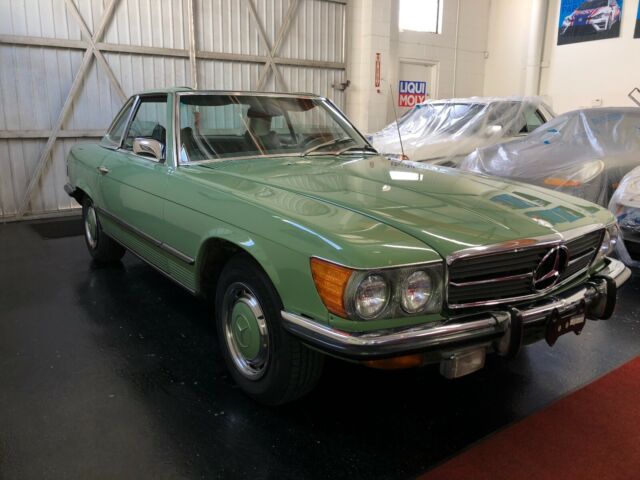 Mercedes-Benz SL-Class 1973 image number 20