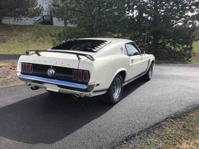 Ford Mustang Fastback 302 1969 image number 21