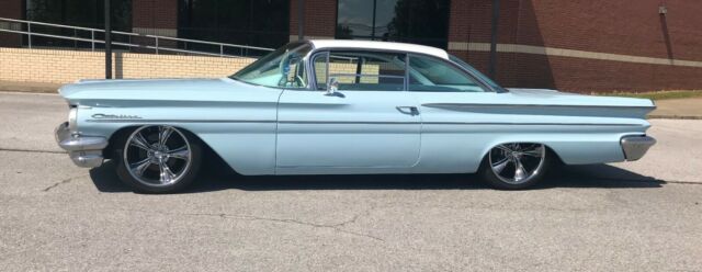 Pontiac Catalina 1960 image number 3