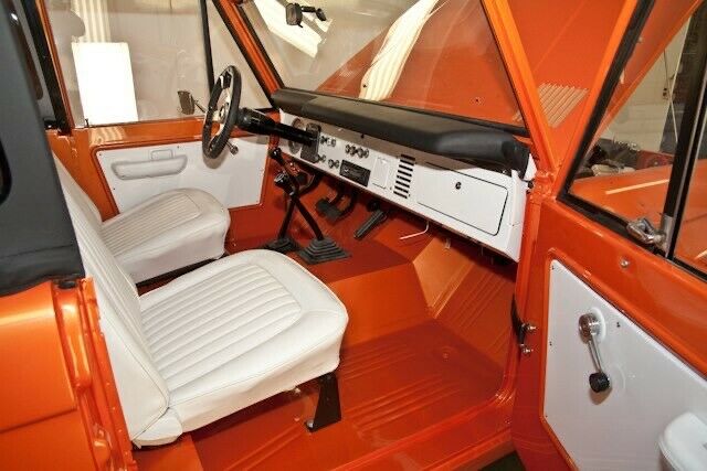 Ford Bronco 1971 image number 7