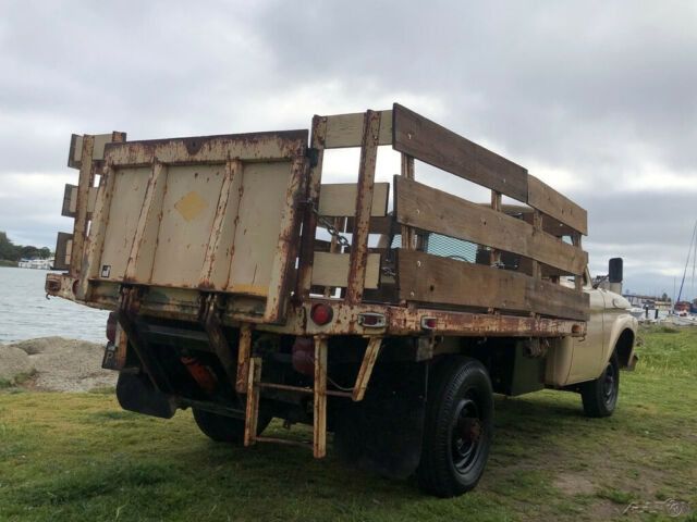 Ford F-350 1964 image number 16