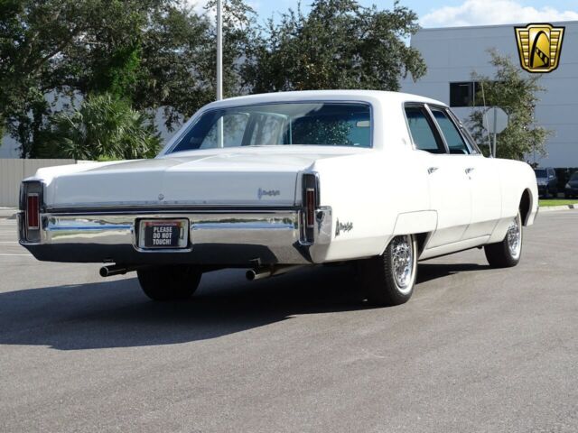 Oldsmobile Ninety-Eight 1966 image number 39