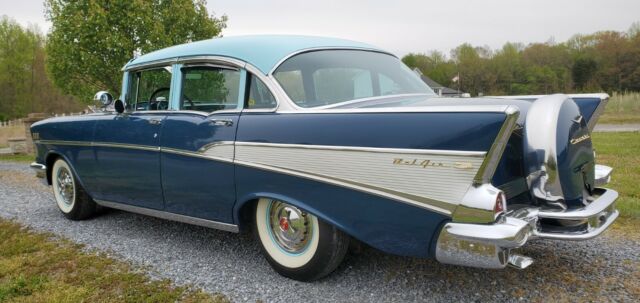 Chevrolet Bel Air/150/210 1957 image number 31