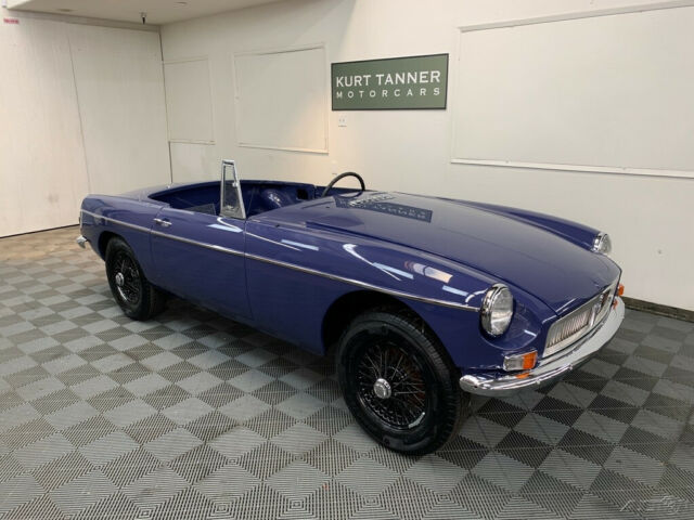 MG MGB 1967 image number 12