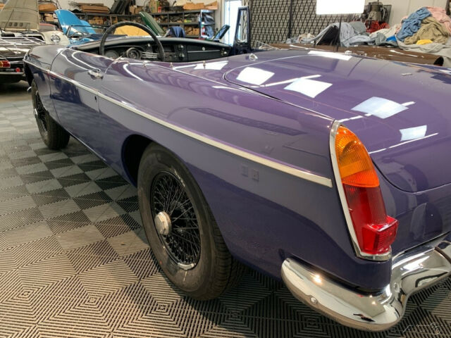 MG MGB 1967 image number 20