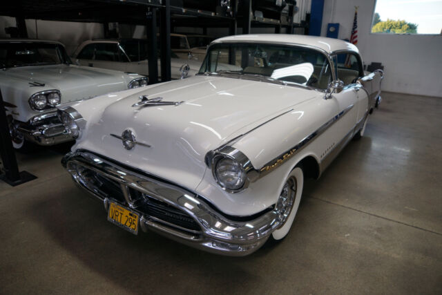 Oldsmobile 98 4 Dr Holiday Hardtop 1956 image number 0