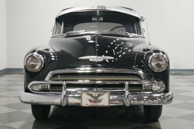 Chevrolet Styleline 1951 image number 19