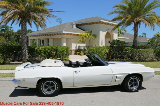 Pontiac Firebird 1969 image number 10