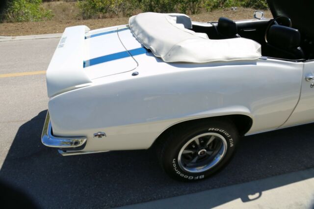 Pontiac Firebird 1969 image number 7