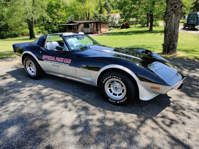 Chevrolet Corvette 1978 image number 47