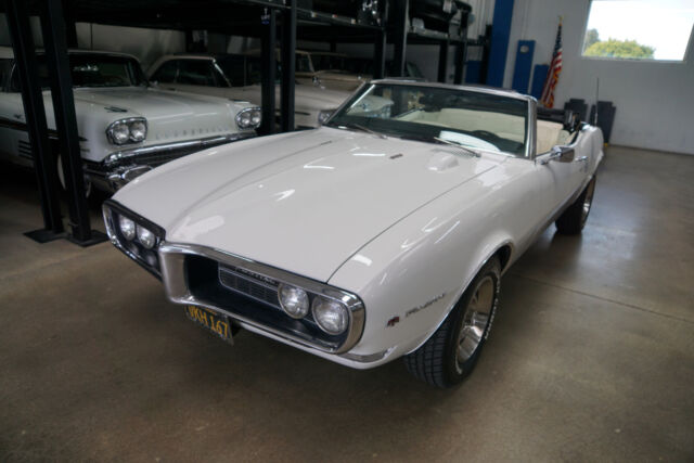 Pontiac Firebird 350 V8 Convertible 1968 image number 24