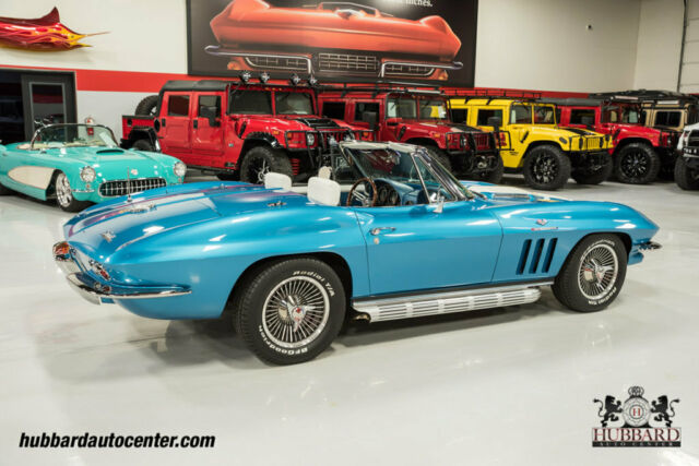 Chevrolet Corvette 1965 image number 19