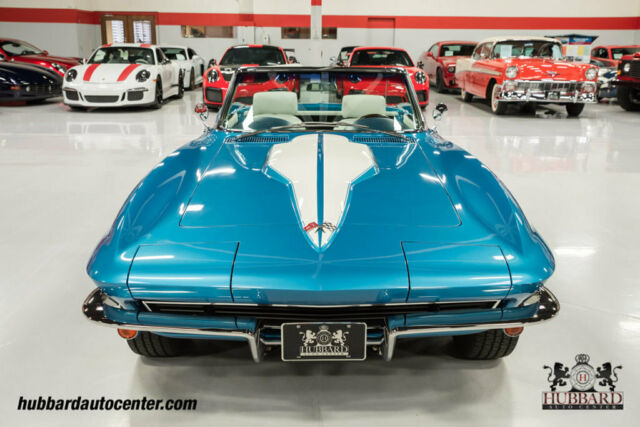 Chevrolet Corvette 1965 image number 2