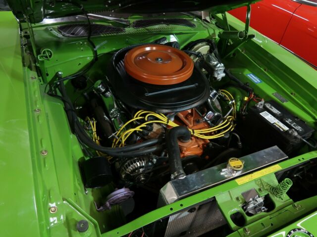 Plymouth Road Runner 1971 image number 17