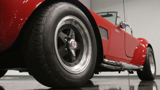 Shelby Cobra 1965 image number 23