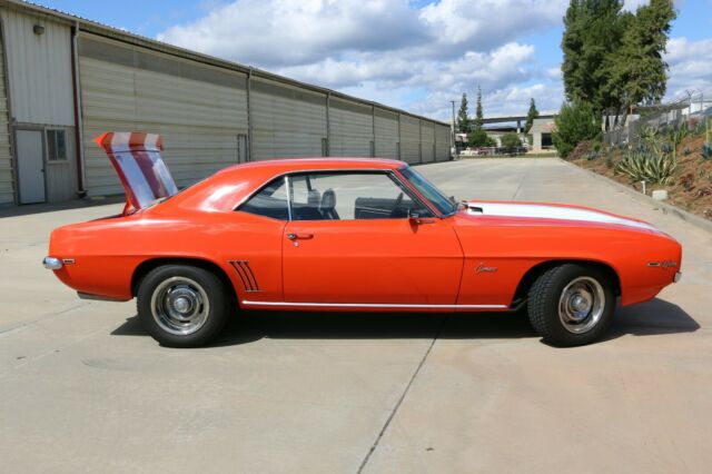 Chevrolet Camaro 1969 image number 2