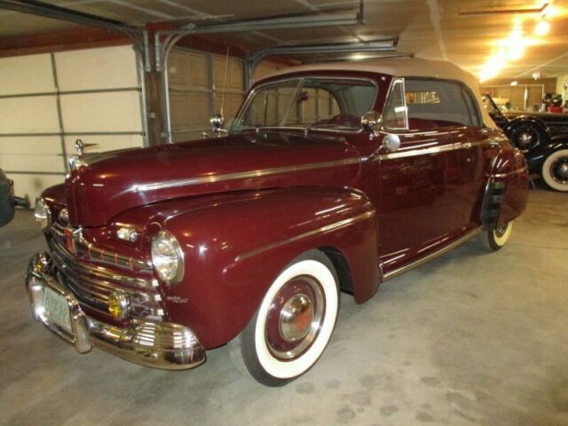 Ford Supper Deluxe Convertible 1946 image number 30