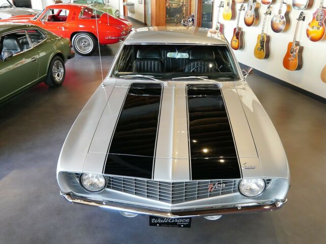 Chevrolet Camaro 1969 image number 2