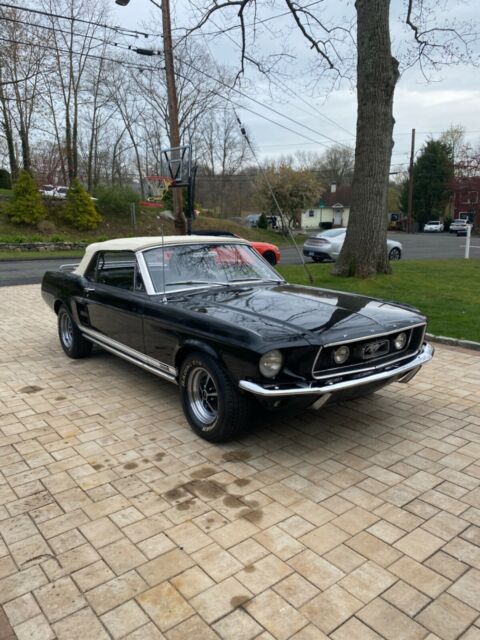 Ford Mustang 1967 image number 2