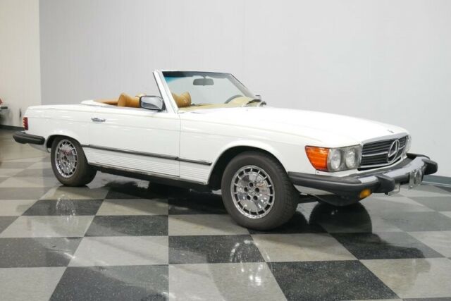 Mercedes-Benz SL-Class 1979 image number 16