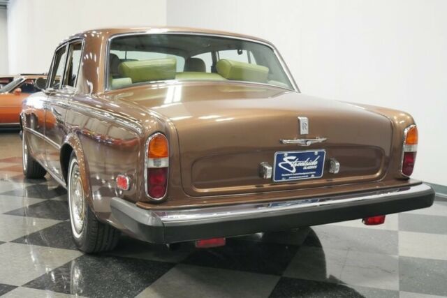 Rolls-Royce Silver Shadow 1975 image number 34