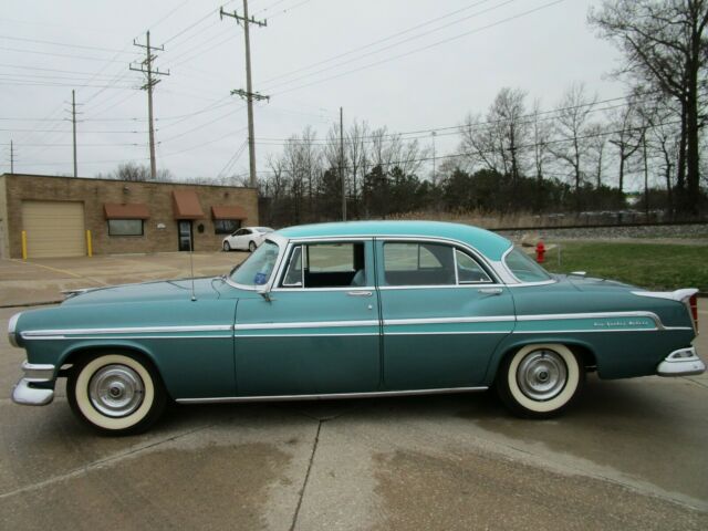 Chrysler New Yorker 1955 image number 0