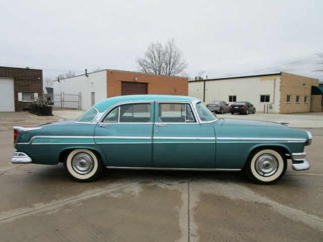 Chrysler New Yorker 1955 image number 30