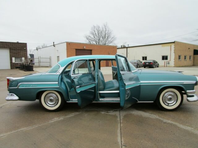 Chrysler New Yorker 1955 image number 5