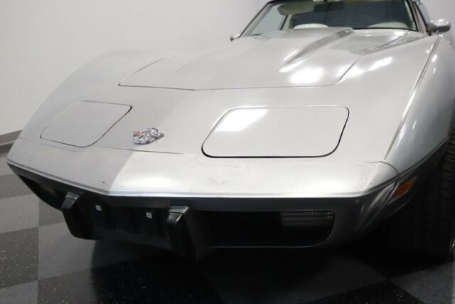 Chevrolet Corvette 1978 image number 22