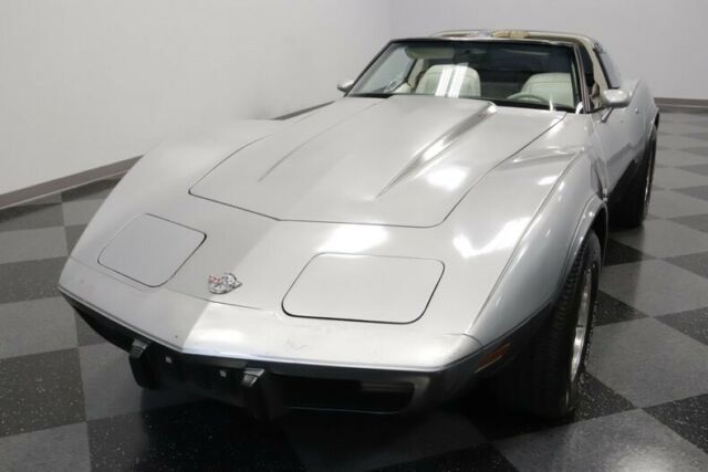 Chevrolet Corvette 1978 image number 44