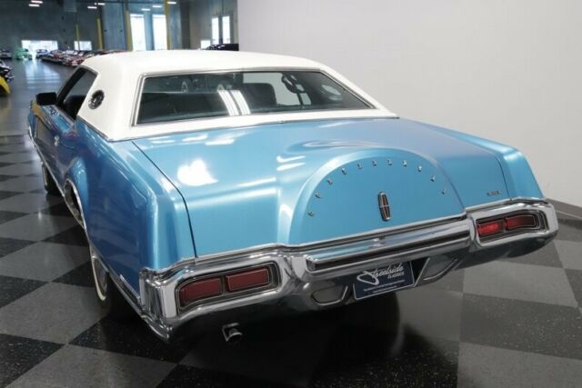 Lincoln Continental 1973 image number 34