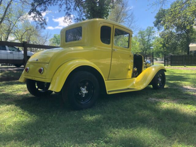 Ford Model A 1930 image number 14