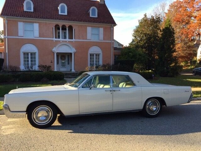 Lincoln Continental 1967 image number 21