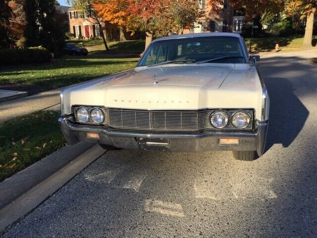 Lincoln Continental 1967 image number 39