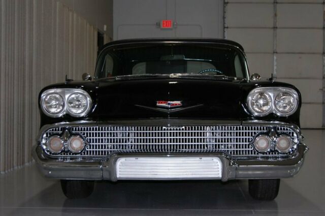 Chevrolet Impala 1958 image number 1