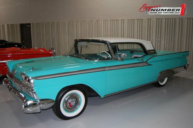 Ford Skyliner Convertible 1959 image number 24