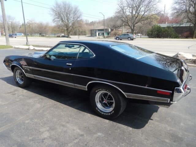 Ford Torino 1972 image number 16