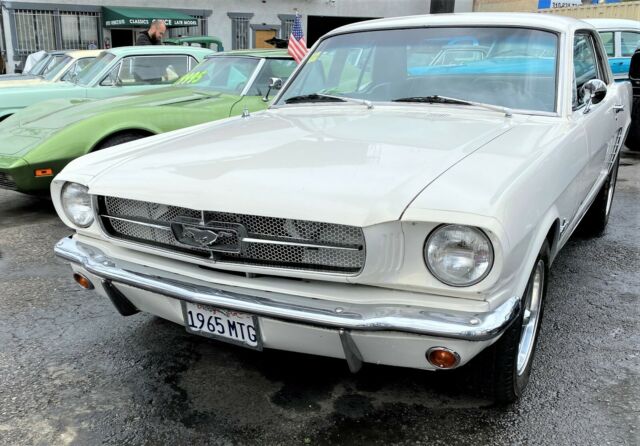 Ford Mustang 1965 image number 1