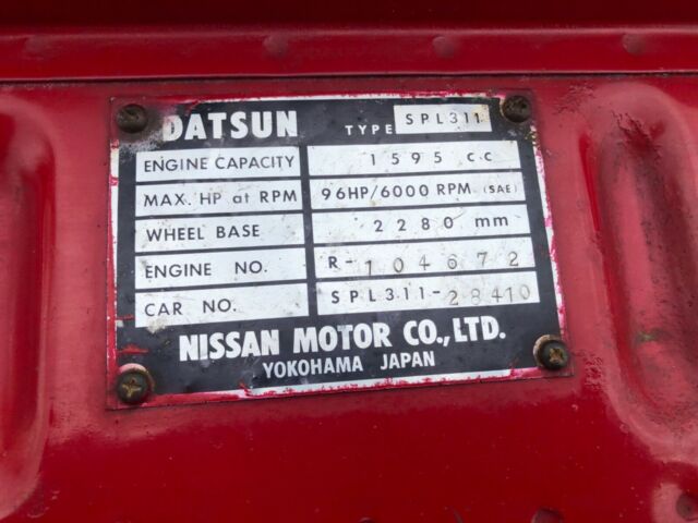 Datsun 1600 1970 image number 13